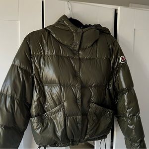 Moncler Bardanette Down Jacket army green
